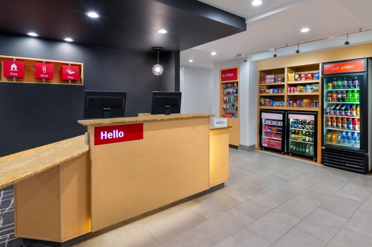 צ'יקטווואגה Towneplace Suites Buffalo Airport מראה חיצוני תמונה