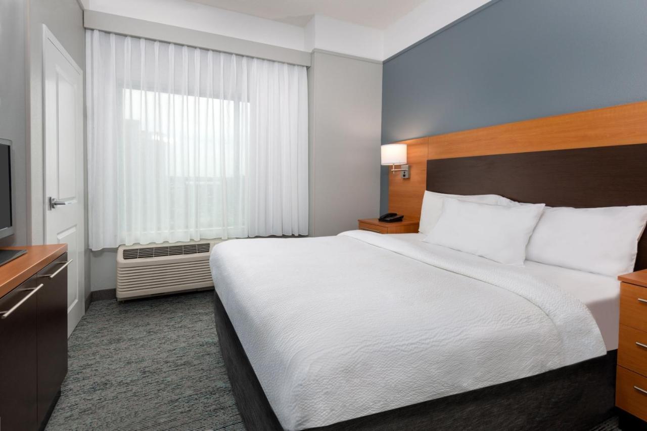 צ'יקטווואגה Towneplace Suites Buffalo Airport מראה חיצוני תמונה
