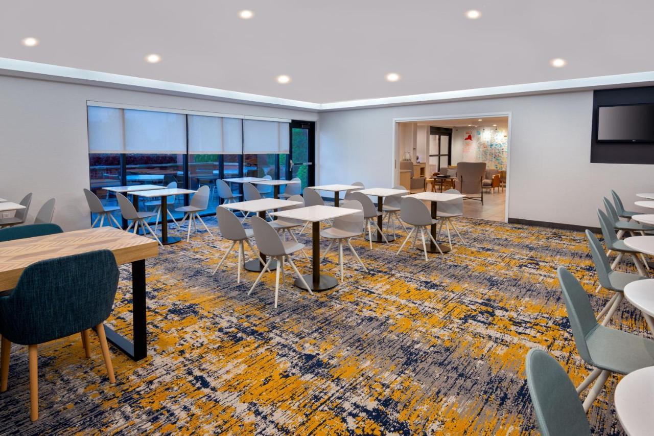 צ'יקטווואגה Towneplace Suites Buffalo Airport מראה חיצוני תמונה