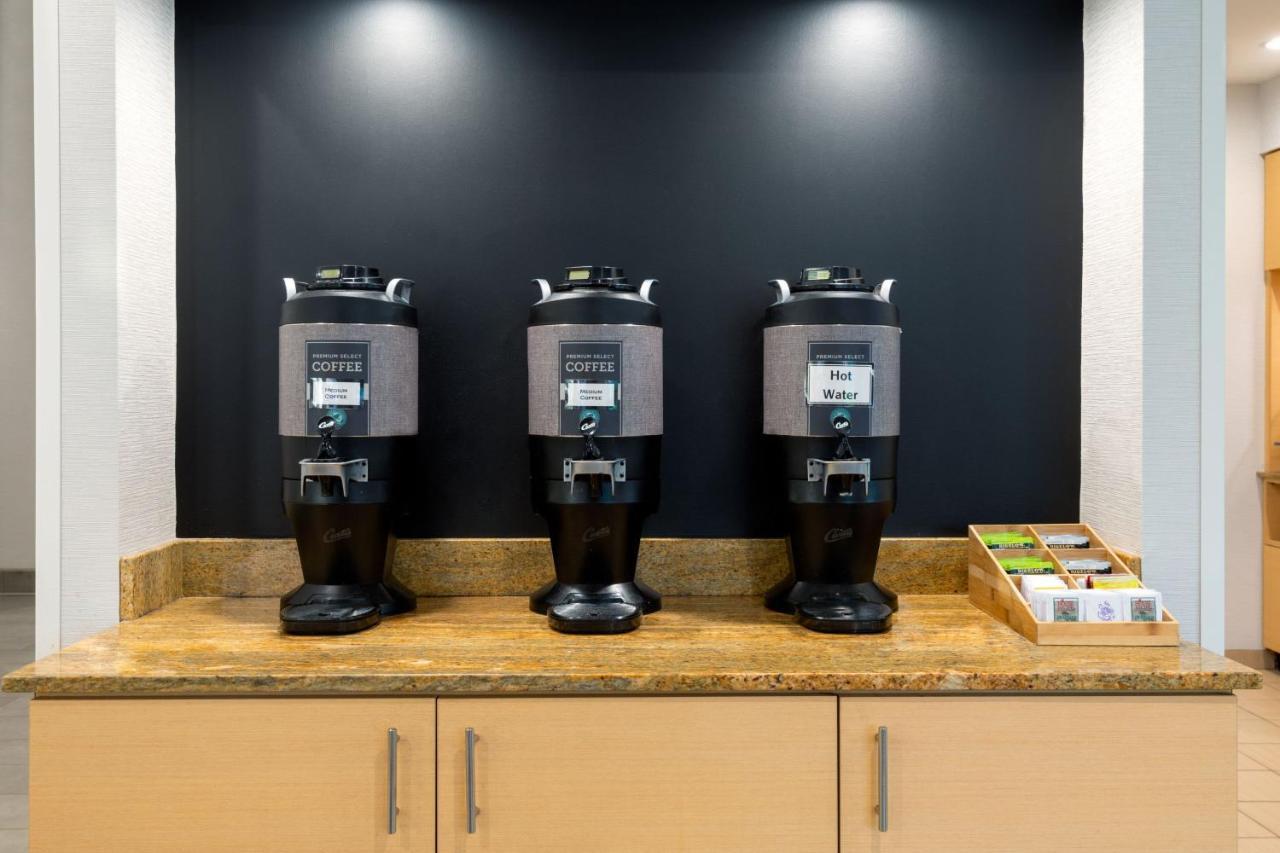 צ'יקטווואגה Towneplace Suites Buffalo Airport מראה חיצוני תמונה