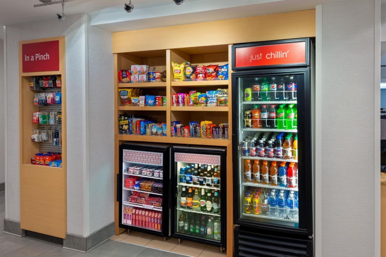 צ'יקטווואגה Towneplace Suites Buffalo Airport מראה חיצוני תמונה
