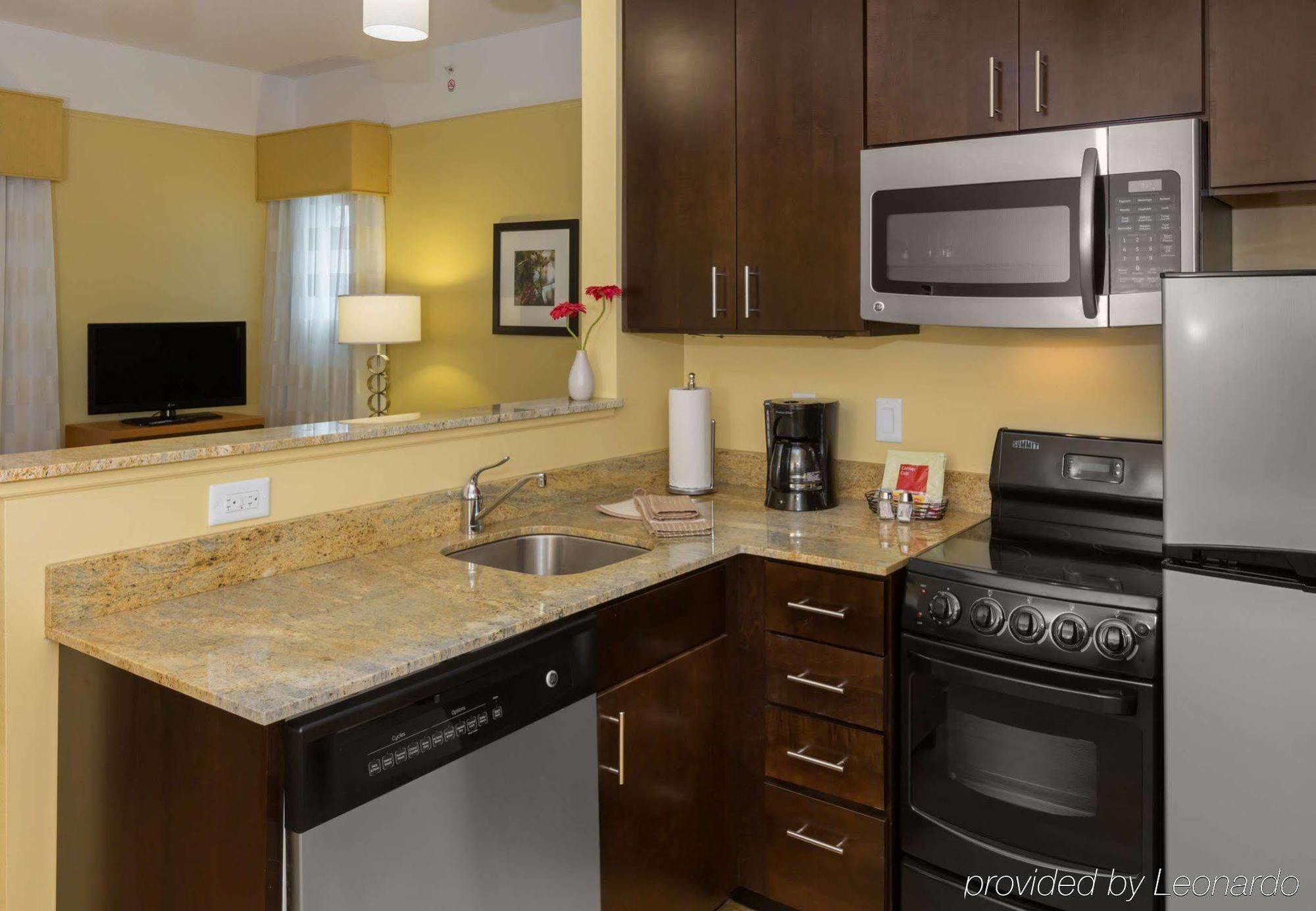 צ'יקטווואגה Towneplace Suites Buffalo Airport מראה חיצוני תמונה